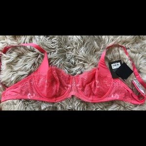 Calvin Klein New 34D lace bra
